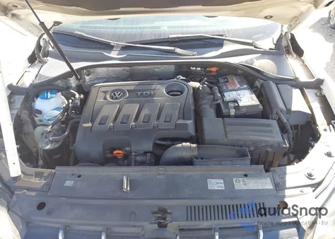 2014 Volkswagen Passat 2.0L Tdi Se from USA, damaged, VIN 1VWBN7A38EC004019